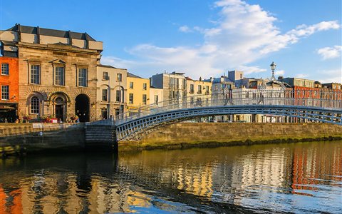Singles dating in Dublin