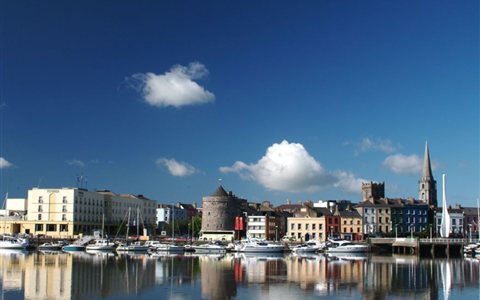 Singles dating in Waterford